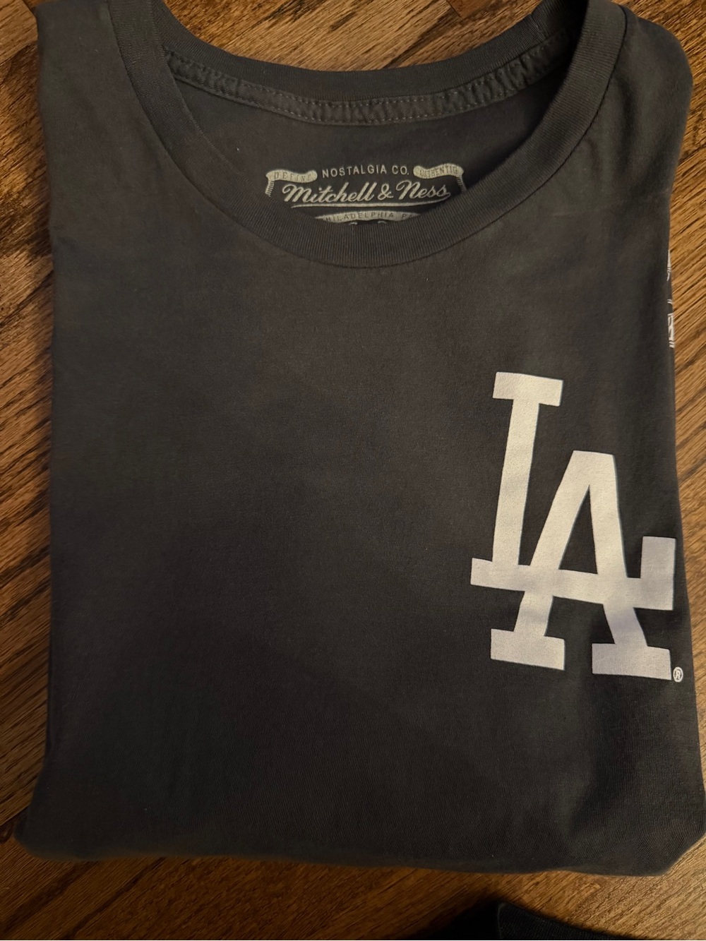 Los Angeles Dodgers LA Logo Men’s Tshirt Bundle - you get all 4! - Picture 2 of 7